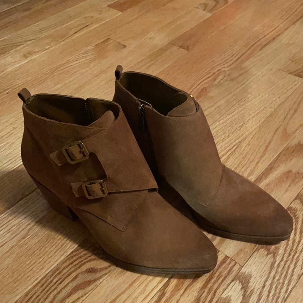 NWOT Michael Kors Boots